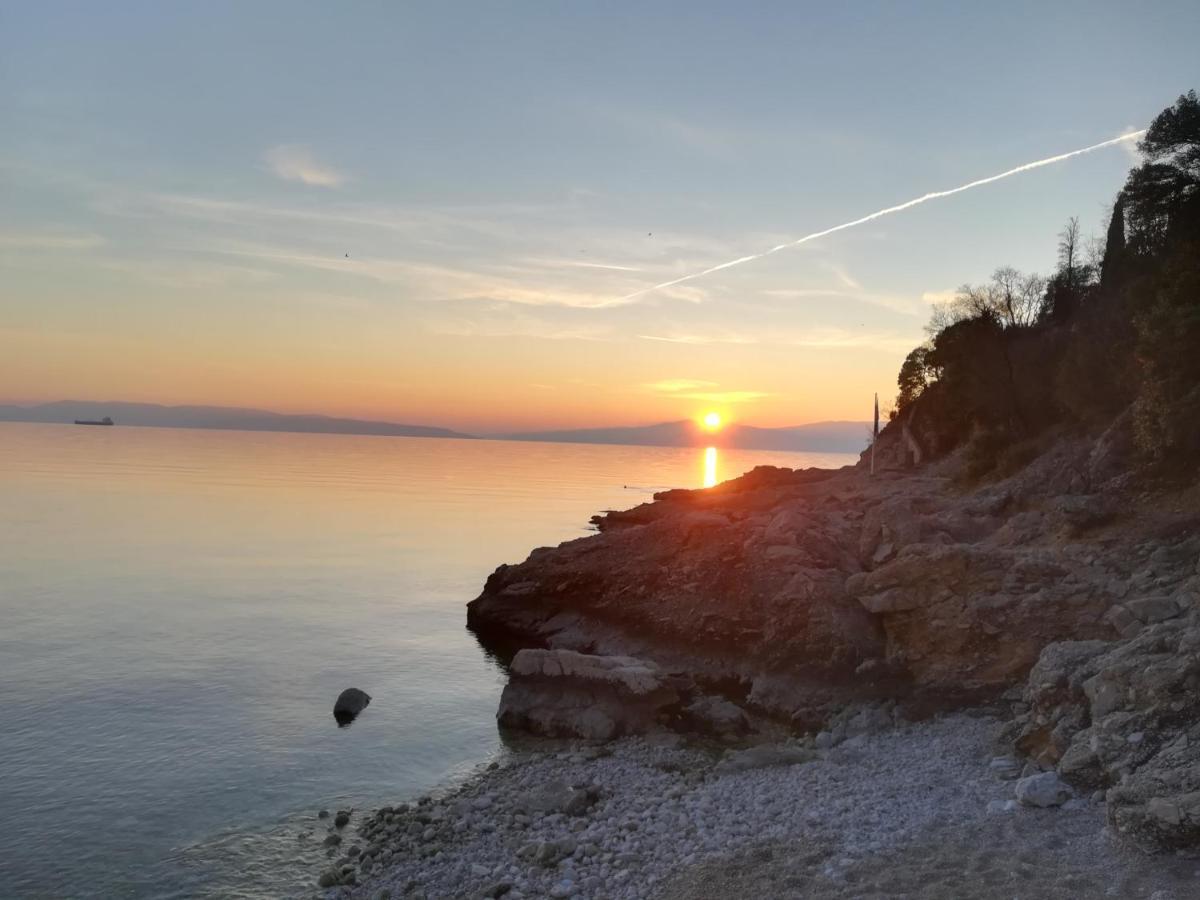 Apartman Pelcic Kostrena Bagian luar foto